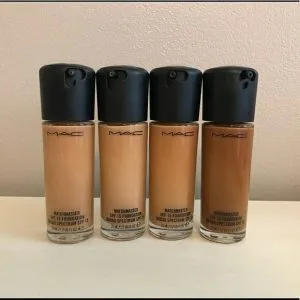 MAC Cosmetiques Fond de teint liquide- 100ml
