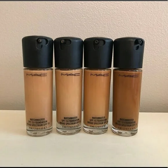 MAC Cosmetiques Fond de teint liquide- 100ml